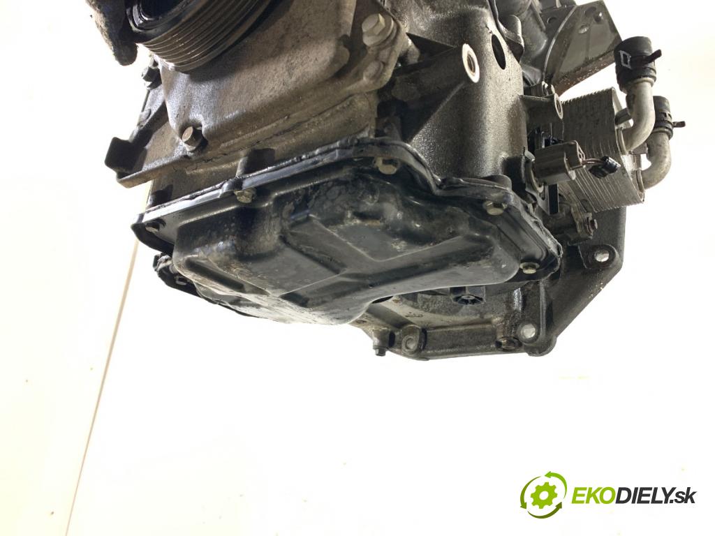 RENAULT CLIO IV liftback 2014 66 kW 0.9 TCe 90 898 Motor H4BA400 (Motor)