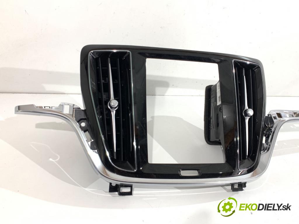 VOLVO S60 III sedan 2023 184 kW B5 Mild-Hybrid AWD 1969 mří topení přední část střední 32277319