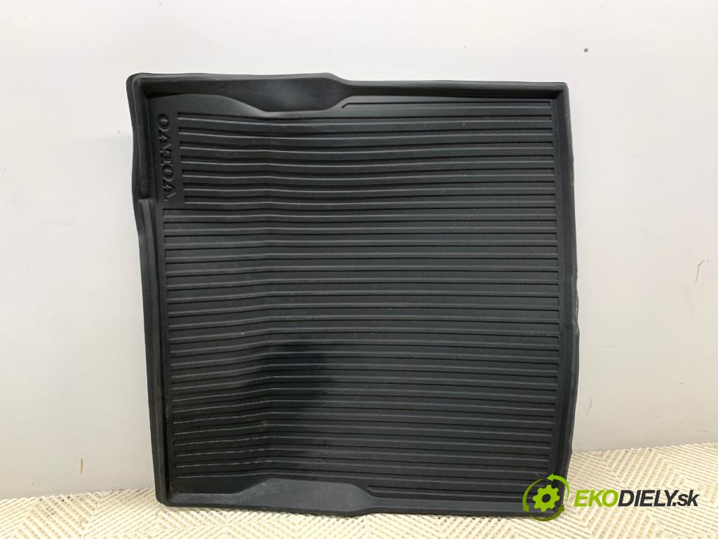 VOLVO S60 III sedan 2023 184 kW B5 Mild-Hybrid AWD 1969 KRYTINA: kufra 31659469