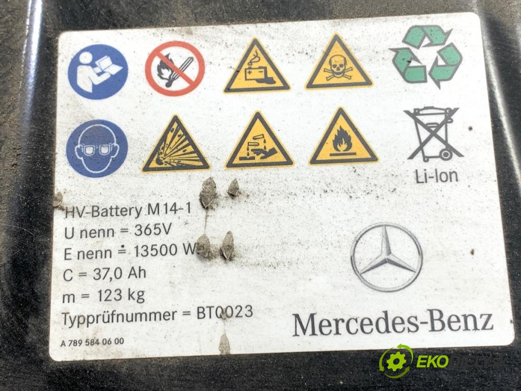 MERCEDES-BENZ eSPRINTER Skrzynia Skrzynia 2021 85 kW Electric (910.633)  BATERIA HYBRYDA A7899012501