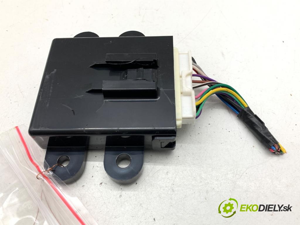 MITSUBISHI OUTLANDER III SUV 2017 110 kW 2.0 4WD (GF7W) 1998 modul ECU 1640A030