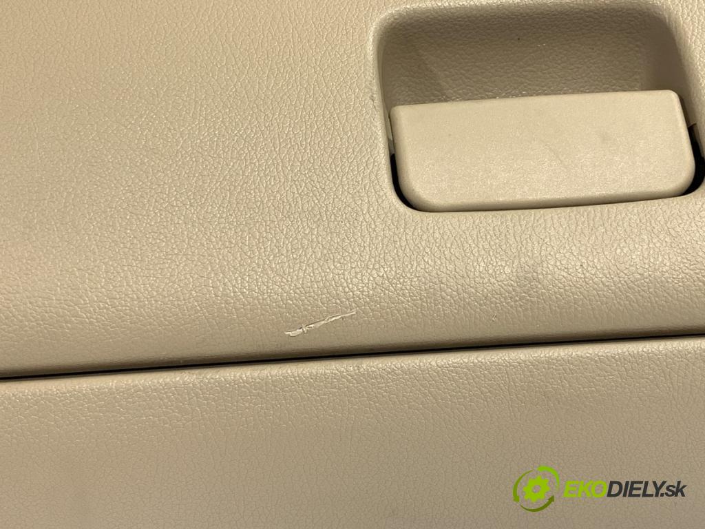 MITSUBISHI OUTLANDER III SUV 2017 110 kW 2.0 4WD (GF7W) 1998 Priehradka, kastlík spolujazdca  (Priehradka (kastlík))