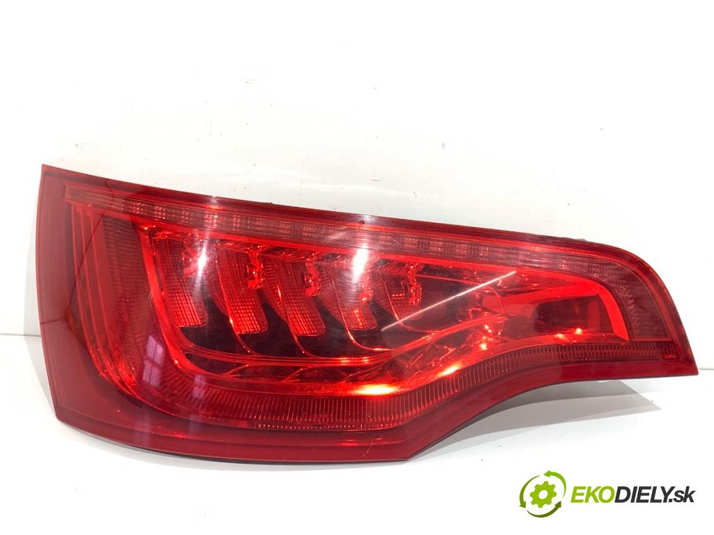 AUDI Q7 4L SUV 2009 176 kW 3.0 TDI quattro 2967 světlo levý zadní část 4L0945093F