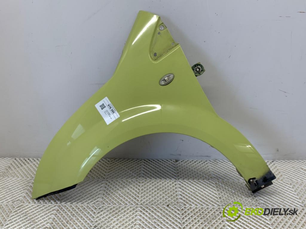 CITROEN C2 liftback 2006 54 kW 1.4 1360 Blatník ľavy predný 