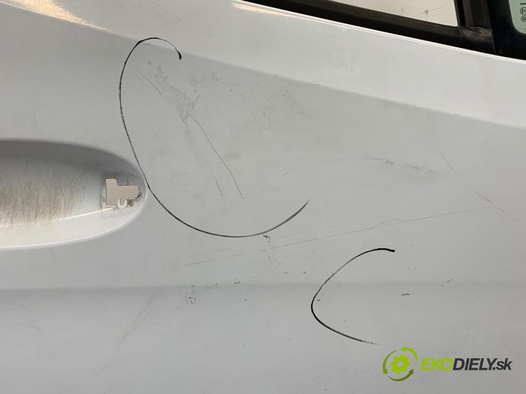 MERCEDES-BENZ eSPRINTER Skrzynia Skrzynia 2021 85 kW Electric (910.633)  dveře pravý přední část