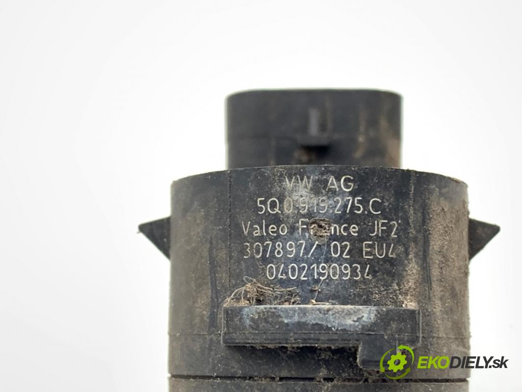 SKODA OCTAVIA III Kombi 2019 110 kW 2.0 TDI 1968 snímač PDC 5Q0919275C