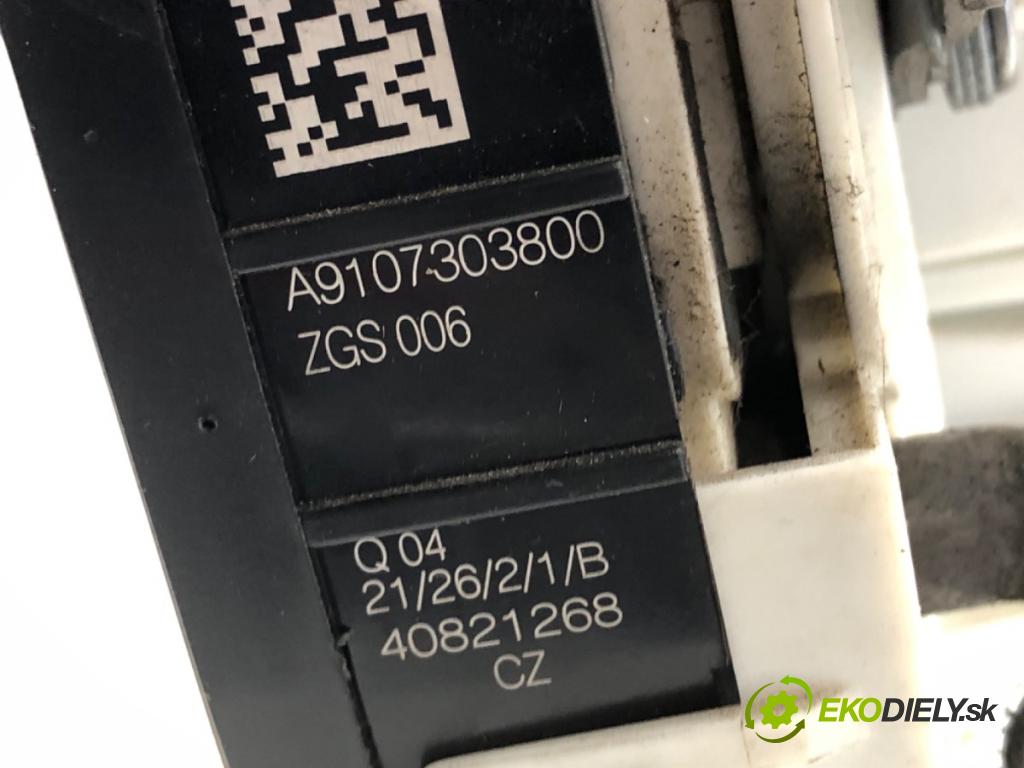 MERCEDES-BENZ eSPRINTER Skrzynia Skrzynia 2021 85 kW Electric (910.633)  zámok dveře pravý zadní část A9107303800