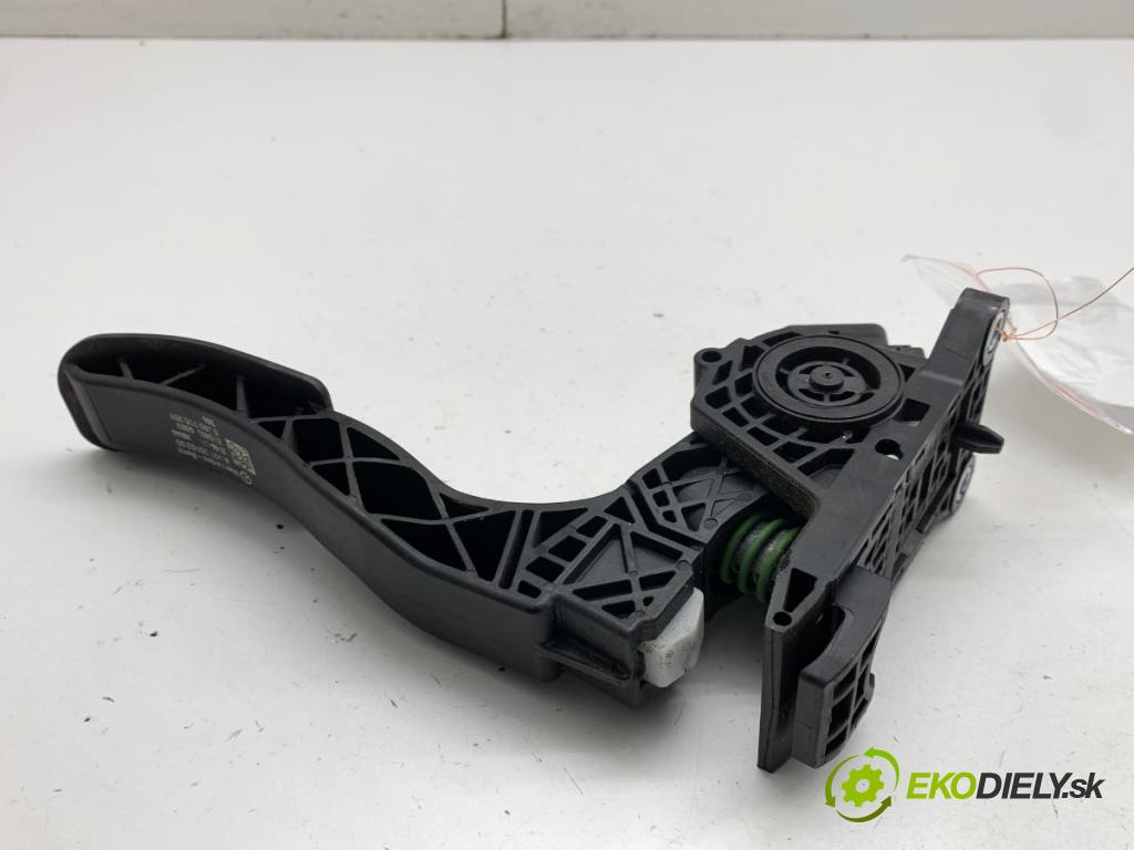 MERCEDES-BENZ eSPRINTER Skrzynia Skrzynia 2021 85 kW Electric (910.633) Potenciometer plynu A9073010200 (Potenciometer plynového pedálu)