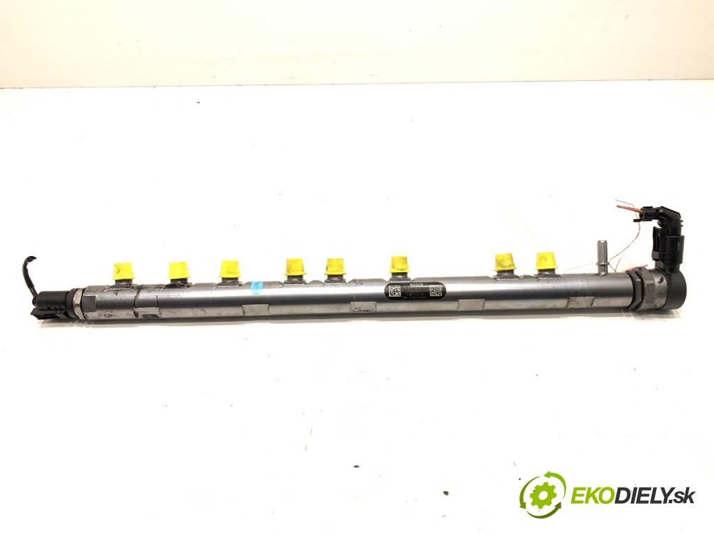 BMW F34 liftback 2016 190 kW 330 d 2993 lišta vstřikovací 0445216036 (Vstřikovací lišta)