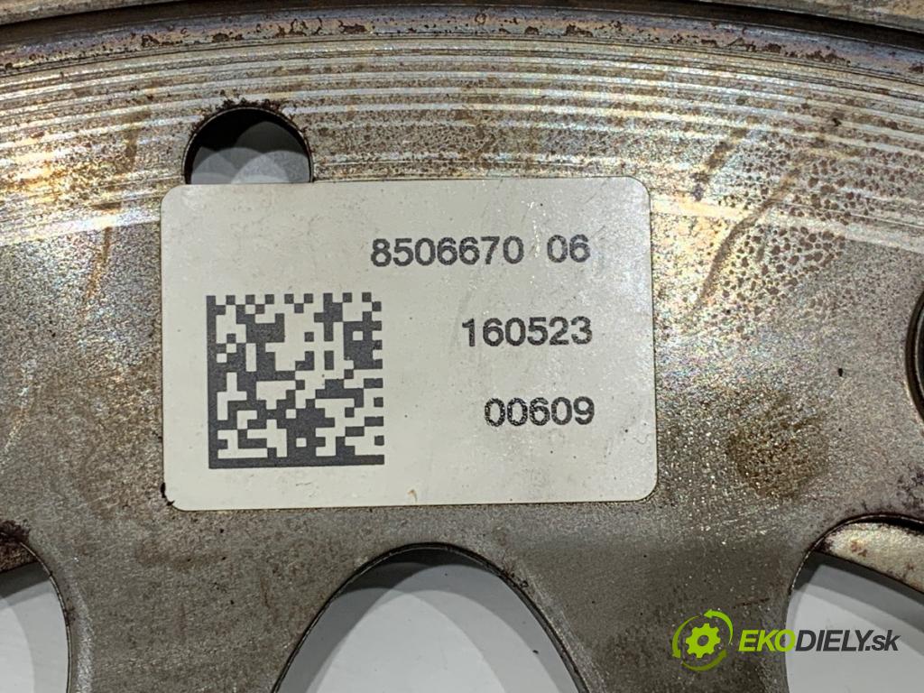 BMW F34 liftback 2016 190 kW 330 d 2993 kolo setrvačníkové 8506670 (Setrvačník )