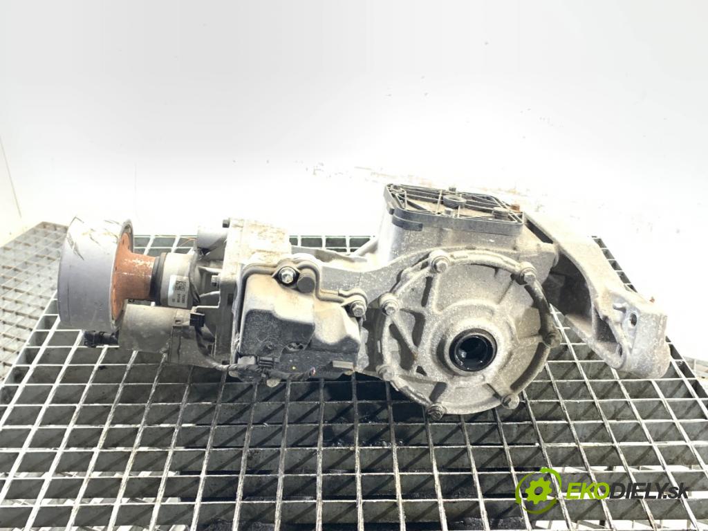 VOLVO S60 III sedan 2023 184 kW B5 Mild-Hybrid AWD 1969 Most diferenciál zadní část P1216708