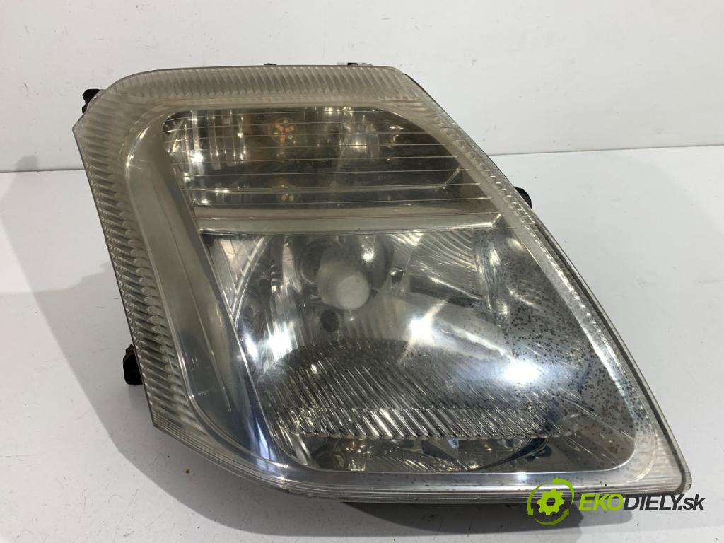 CITROEN C2 liftback 2006 54 kW 1.4 1360 světlomet pravý přední část 9680128180