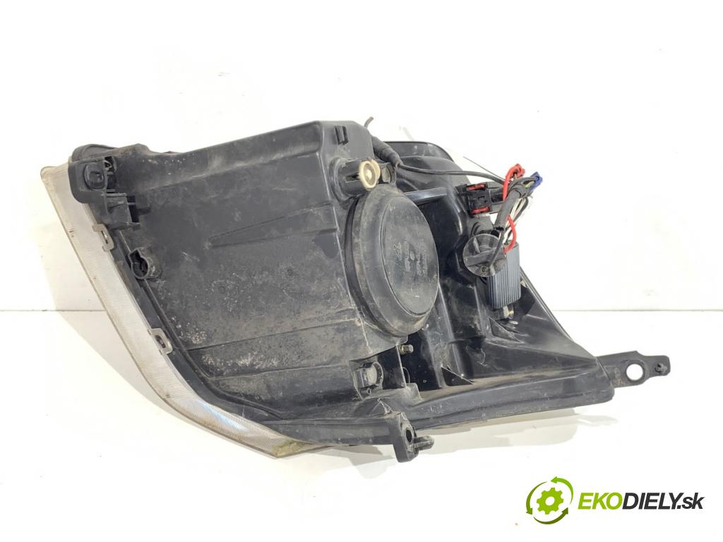CITROEN C2 liftback 2006 54 kW 1.4 1360 světlomet pravý přední část 9680128180