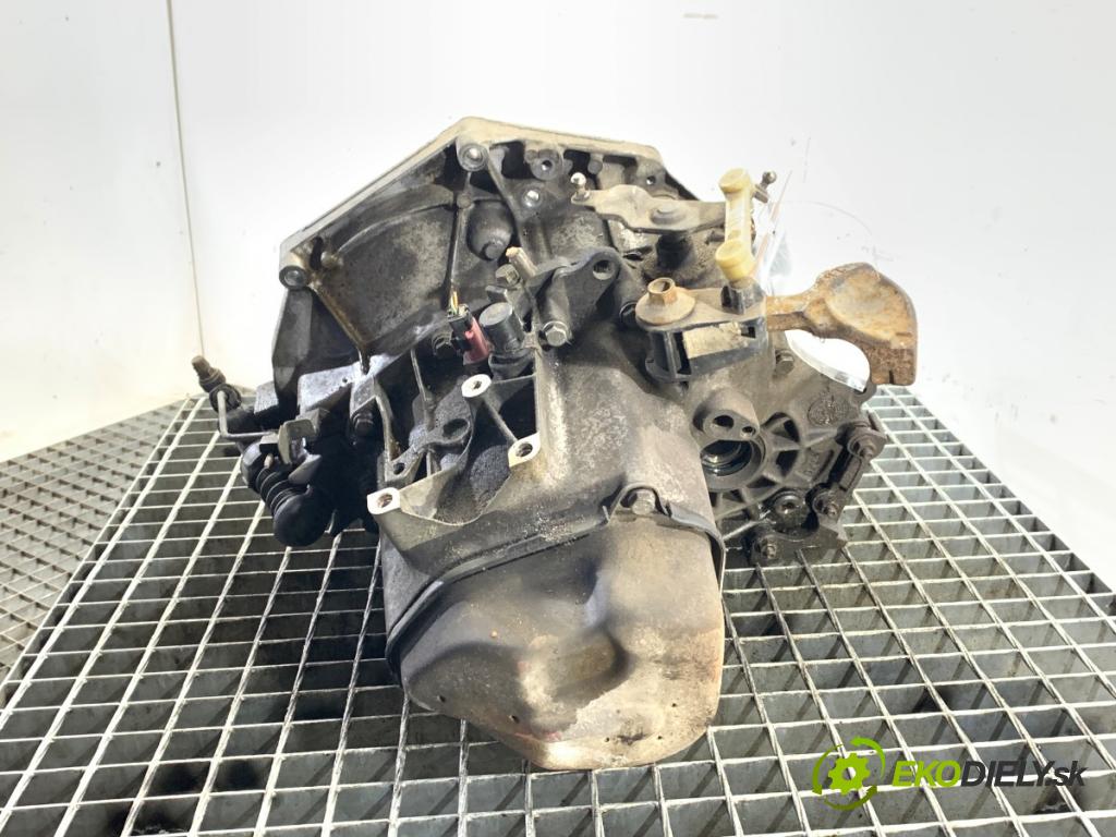 CITROEN C2 liftback 2006 54 kW 1.4 1360 převodovka 20CQ13 (Převodovka)