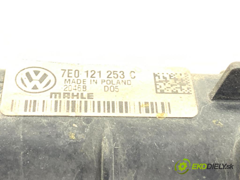VW TRANSPORTER T6 Autobus 2016 75 kW 2.0 TDI 1968 chladič vody 7E0121253C (Vodní chladič)