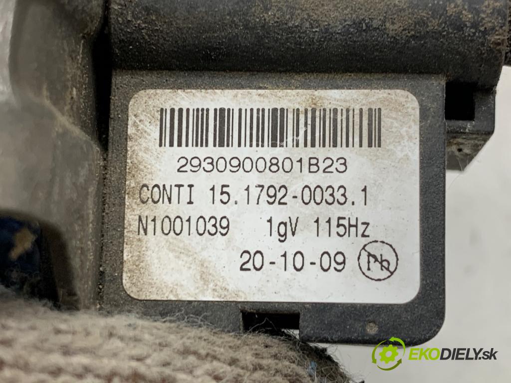 AUDI Q7 4L SUV 2009 176 kW 3.0 TDI quattro 2967 snímač zrychlení ESP 7L0907673D