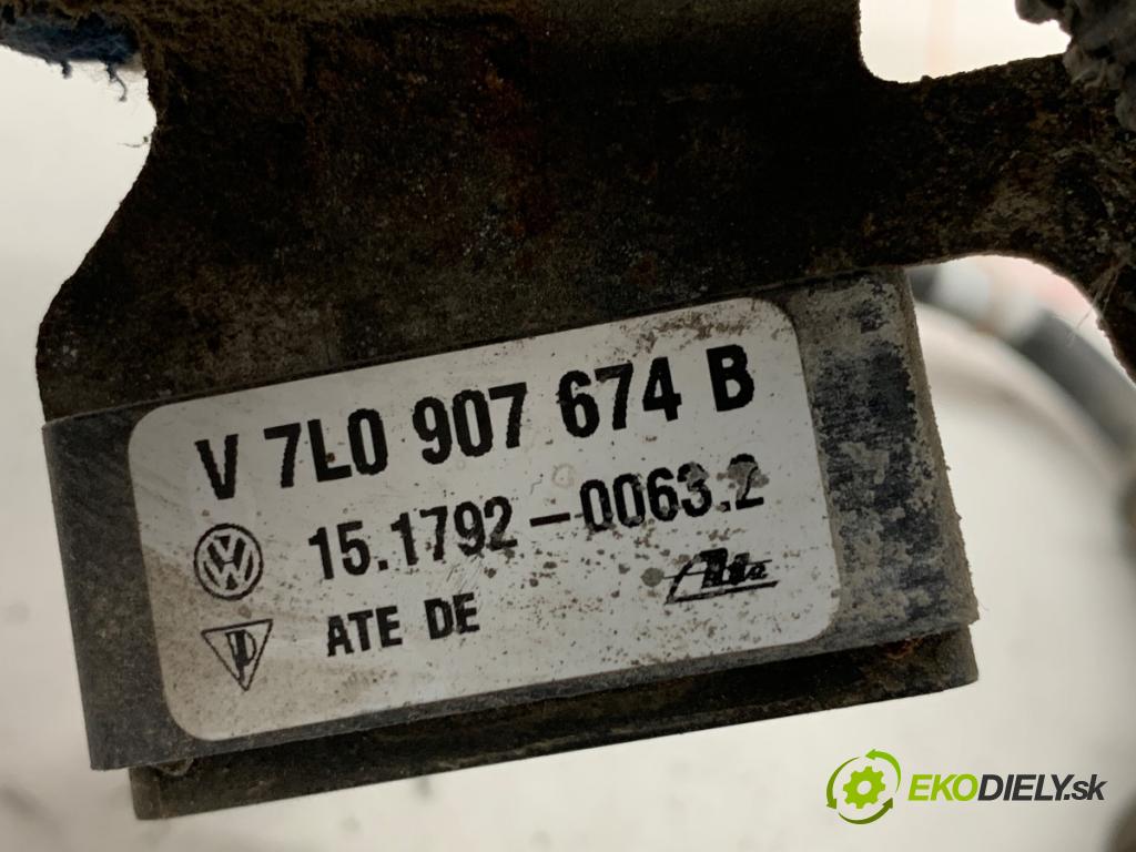 AUDI Q7 4L SUV 2009 176 kW 3.0 TDI quattro 2967 snímač zrychlení ESP 7L0907674B