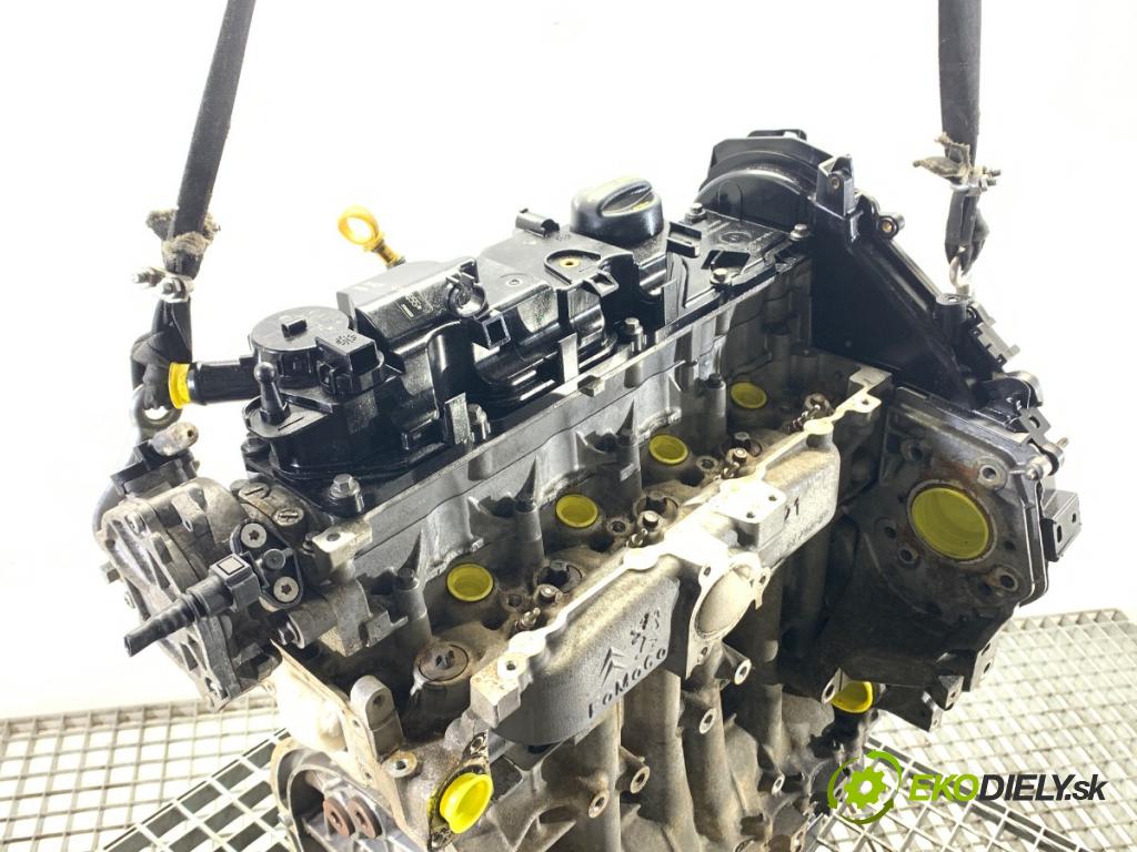 VOLVO V40 liftback 2012 84 kW D2 1560 Motor D4162T (Motor)