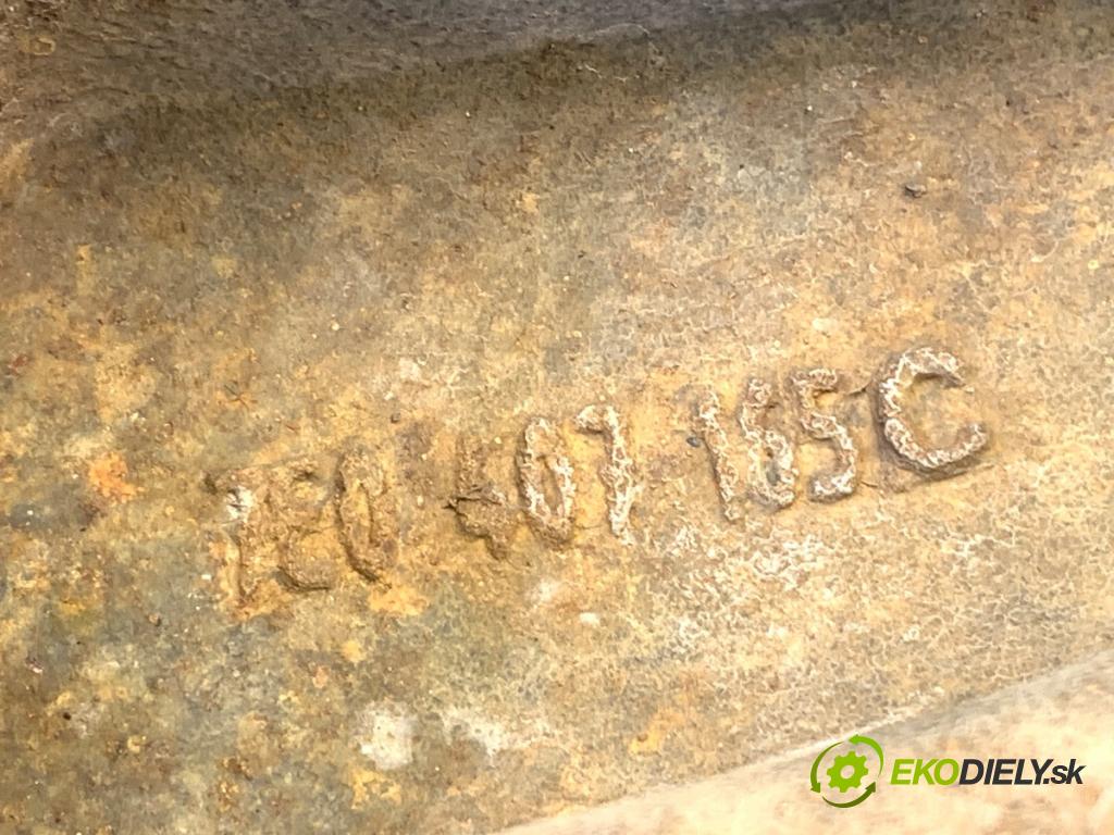VW TRANSPORTER T6 Autobus 2016 75 kW 2.0 TDI 1968 Rameno ľavy predný 7E0407165C