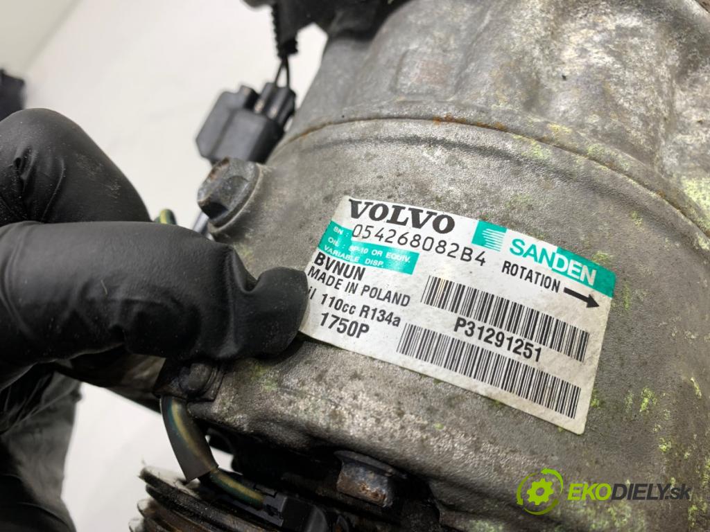 VOLVO V40 liftback 2012 84 kW D2 1560 kompresor klimatizace P31291251 (Kompresor klimatizace)
