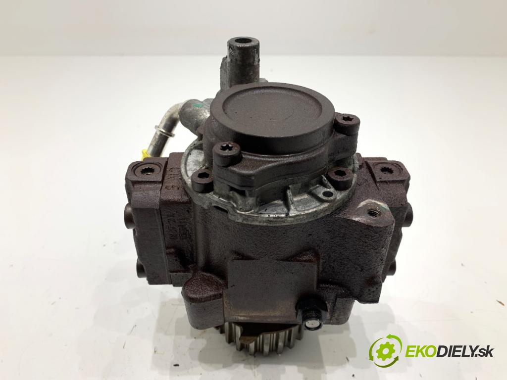 VOLVO V40 liftback 2012 84 kW D2 1560 pumpa vstřikovací 9676289780 (Vstřikovací čerpadlo)