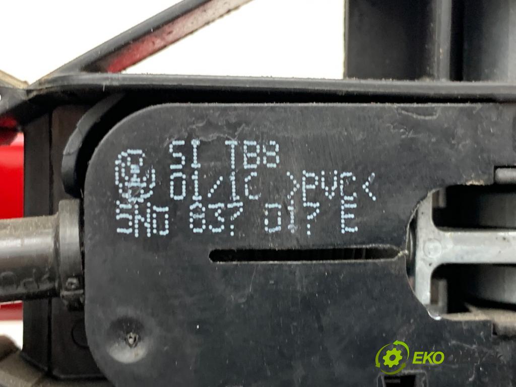 SKODA CITIGO liftback 2016 44 kW 1.0 999 klika vnejší pravý přední část 5N0839885H