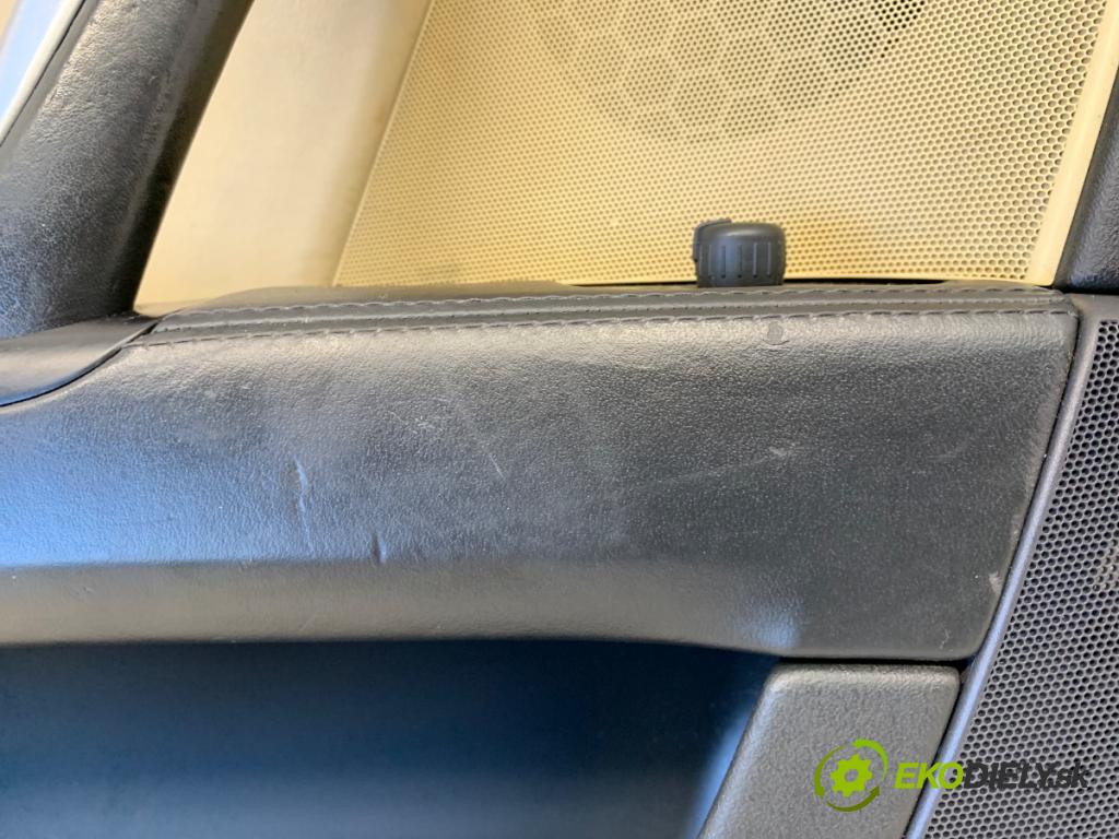 AUDI TT 8J coupe 2007 184 kW 3.2 V6 quattro 3189 ča dveře levý přední část
