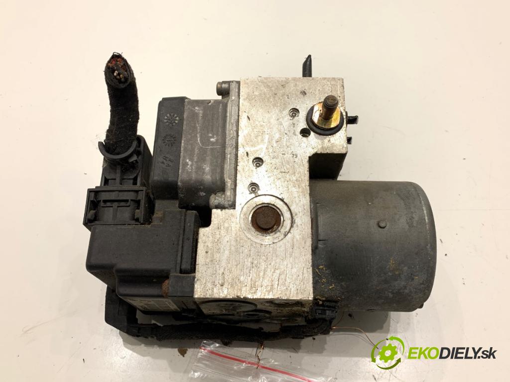 AUDI A6 C5 sedan 2001 85 kW 1.9 TDI 1896 Pumpa ABS 0273004573 (Pumpa ABS)