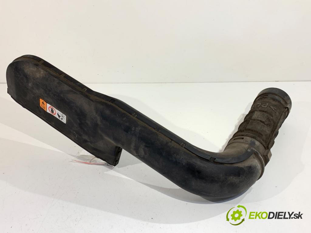 HYUNDAI i40 sedan 2016 121 kW 2.0 CVVT 1999 Rúra vzduchu 28210-3Z050