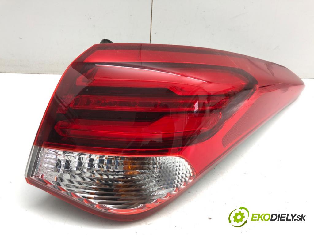 HYUNDAI i40 sedan 2016 121 kW 2.0 CVVT 1999 světlo pravý zadní část 92402-3Z6