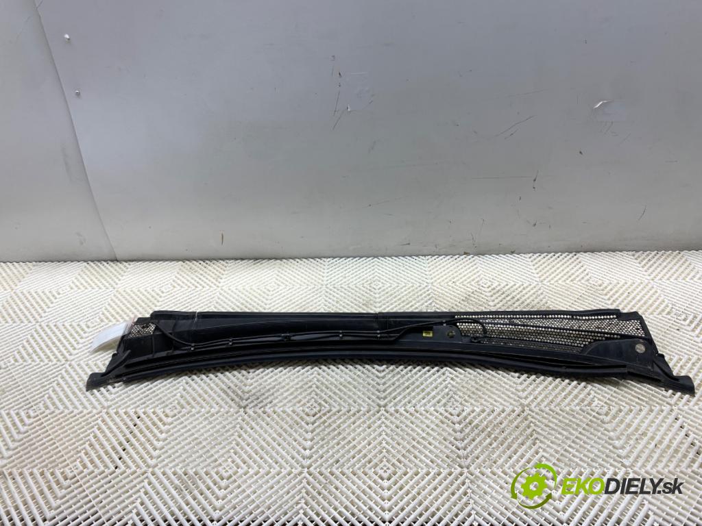 OPEL VECTRA C sedan 2004 129 kW 2.0 16V Turbo (F69) 1998 Torpédo, plast pod čelné okno 09179871 (Torpédo (plast pod čelným sklom))