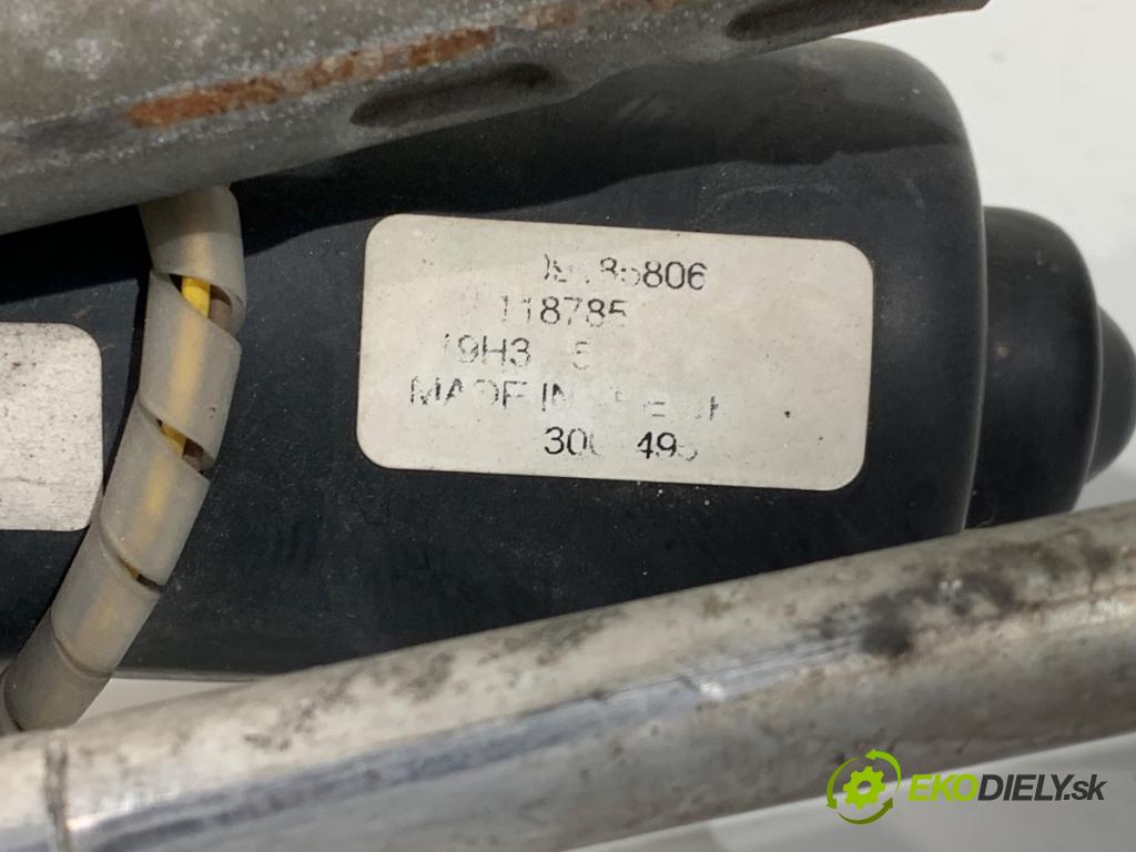 OPEL VECTRA C sedan 2004 129 kW 2.0 16V Turbo (F69) 1998 mechanismus stěračů přední část  (Motorek stěračů přední)