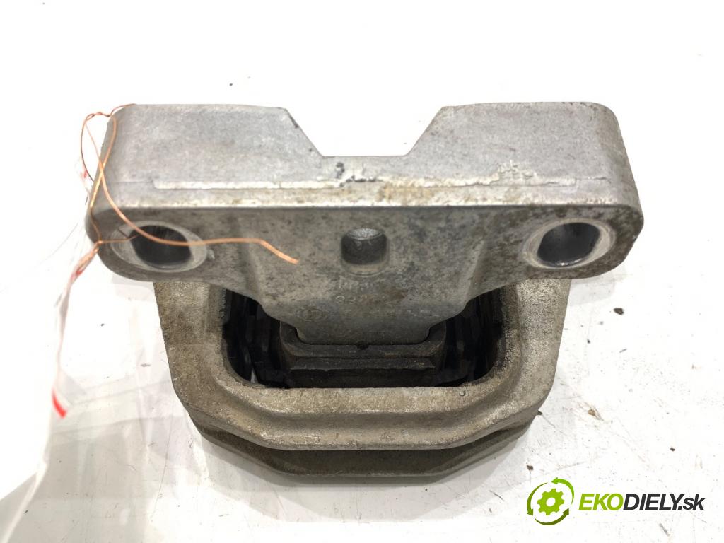 SKODA CITIGO liftback 2016 44 kW 1.0 999 AirBag Motor pravy 1S0199262