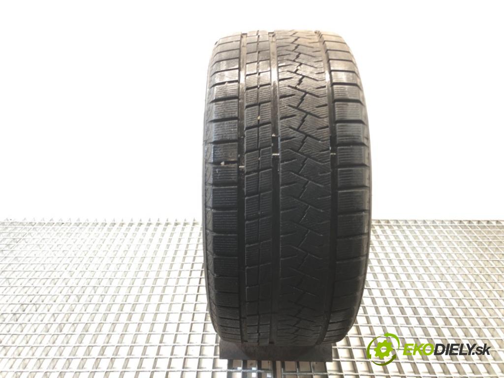 --- ---      PNEUMATIKA: zima 1X 275/40 R20 TRIANGLE: 