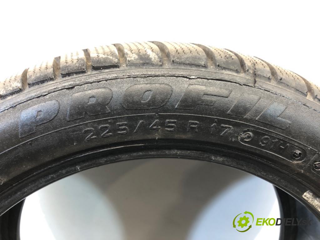 --- --- PNEUMATIKA: zima 2X 225/45 R17 PROFIL: