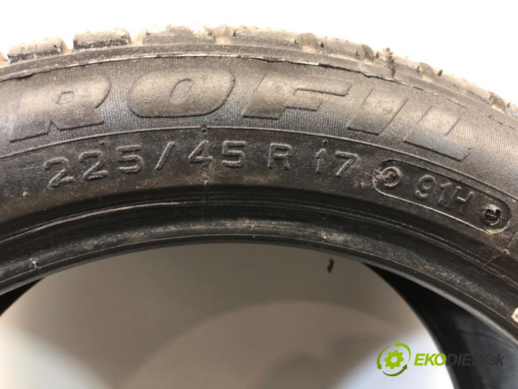 --- --- PNEUMATIKA: zima 2X 225/45 R17 PROFIL: