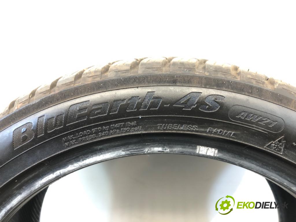 --- --- PNEUMATIKY: PARA: VÍCENÁ SEZÓNA: 225/45 R17 YOKOHAMA