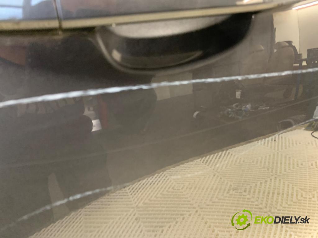OPEL ASTRA J liftback 2012 132 kW 1.6 Turbo (68) 1598 dveře pravý zadní část