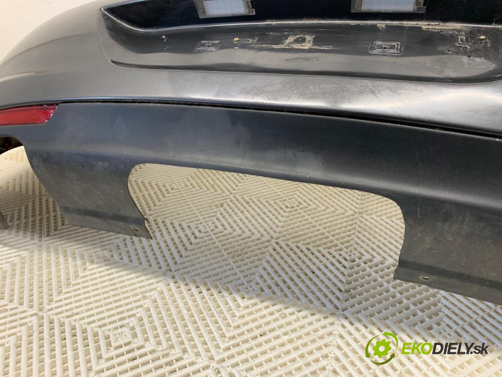 OPEL ASTRA J liftback 2012 132 kW 1.6 Turbo (68) 1598 nárazník zadní část  (Klika dveří ostatní)
