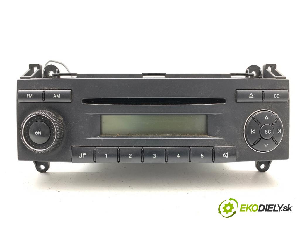 MERCEDES-BENZ W906 Autobus 2009 95 kW 213 CDI (906.711, 906.713) 2143 RADIO 9068200886 (Audio zariadenie)