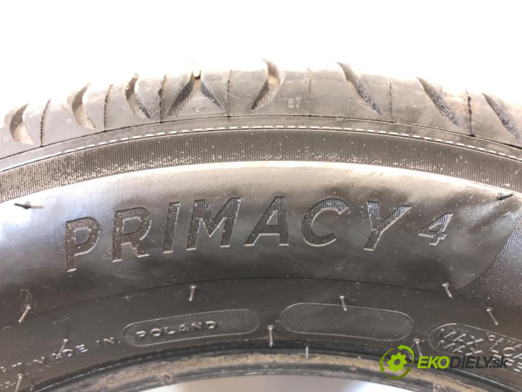 --- --- PNEUMATIKA: 2X 165/65 R15 MICHELIN