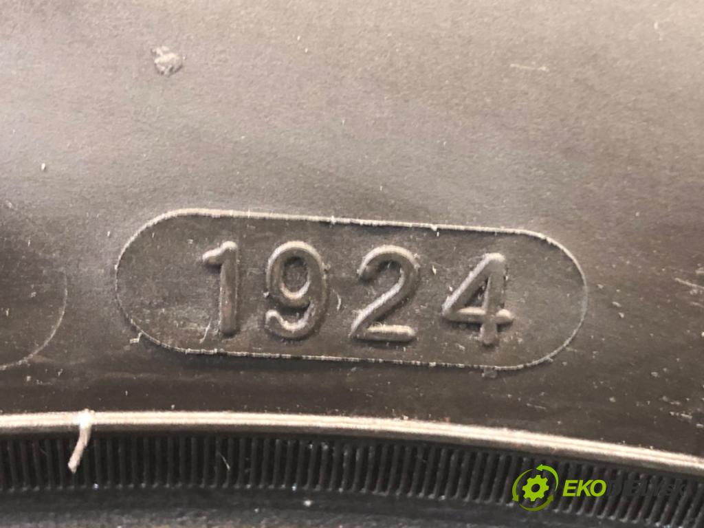 --- --- PNEUMATIKY: PARA: VÍCENÁ SEZÓNA: 205/60 R16