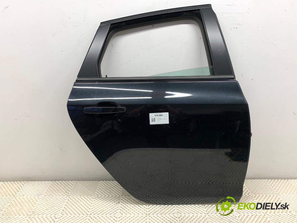 OPEL ASTRA J liftback 2013 81 kW 1.7 CDTI (68) 1686 dveře pravý zadní část 