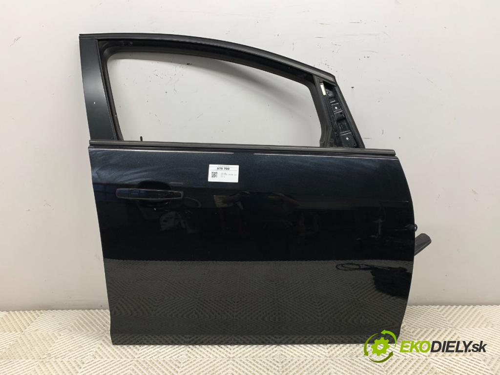 OPEL ASTRA J liftback 2013 81 kW 1.7 CDTI (68) 1686 dveře pravý přední část 