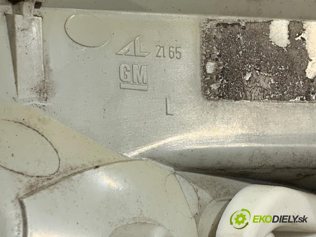 OPEL ASTRA J liftback 2013 81 kW 1.7 CDTI (68) 1686 světlo levý zadní část