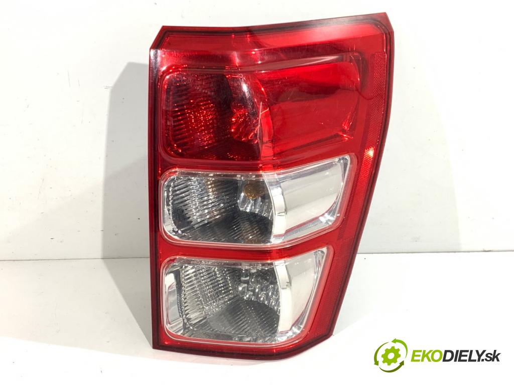 SUZUKI GRAND VITARA II samochód terenowy zamknięty 2006 95 kW 1.9 DDiS (JB419WD, JB419XD) 1870 Svetlo pravy zad 220-59079