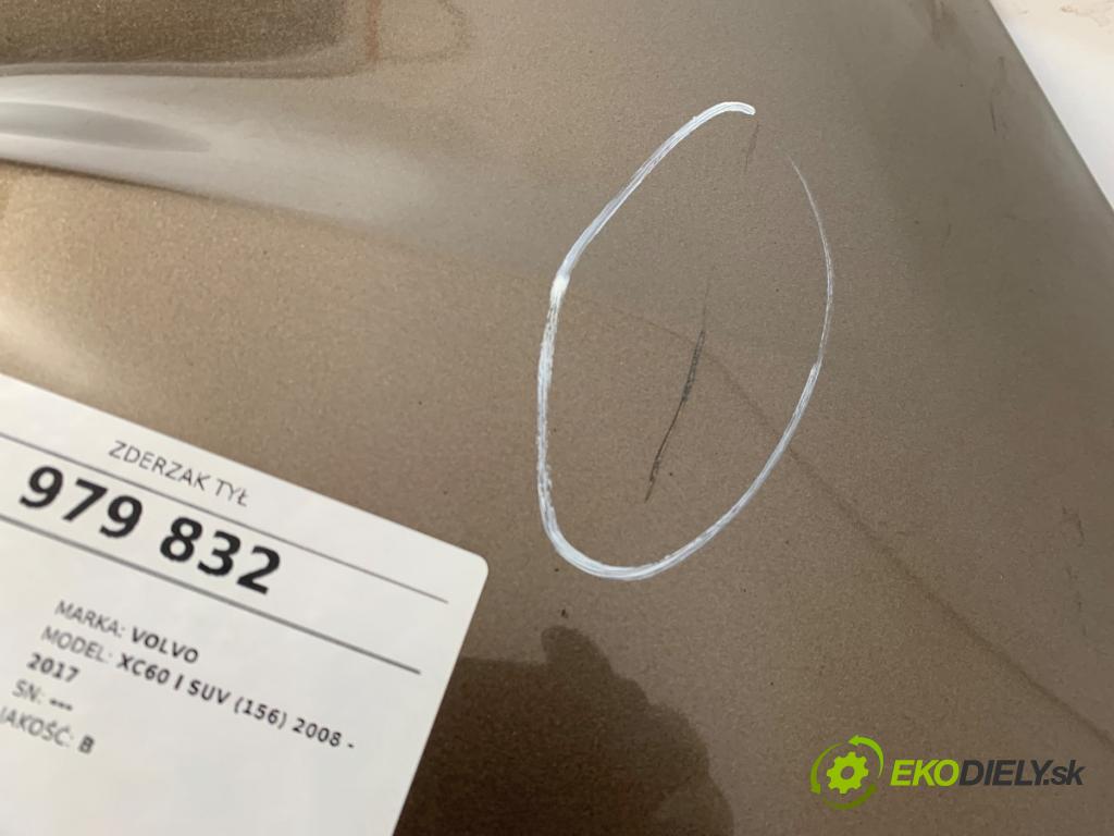 VOLVO XC60 I SUV 2015 140 kW D4 AWD 2400 Nárazník zad (Kľučka dverí ostatné)