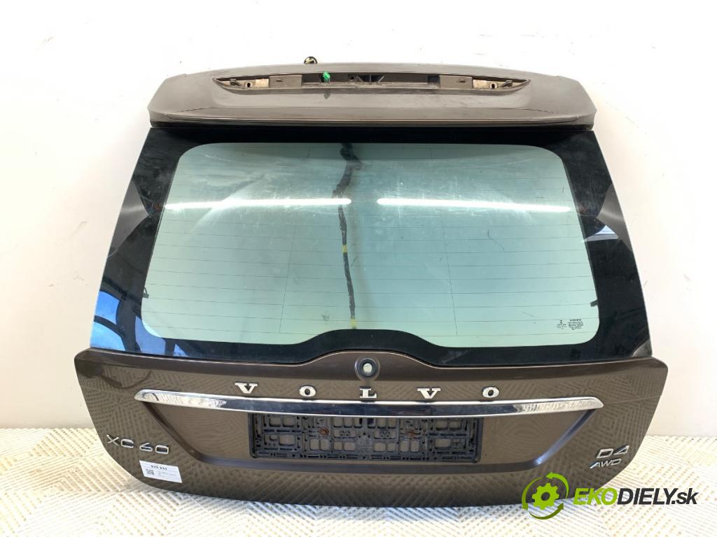 VOLVO XC60 I SUV 2015 140 kW D4 AWD 2400 kapota zad 