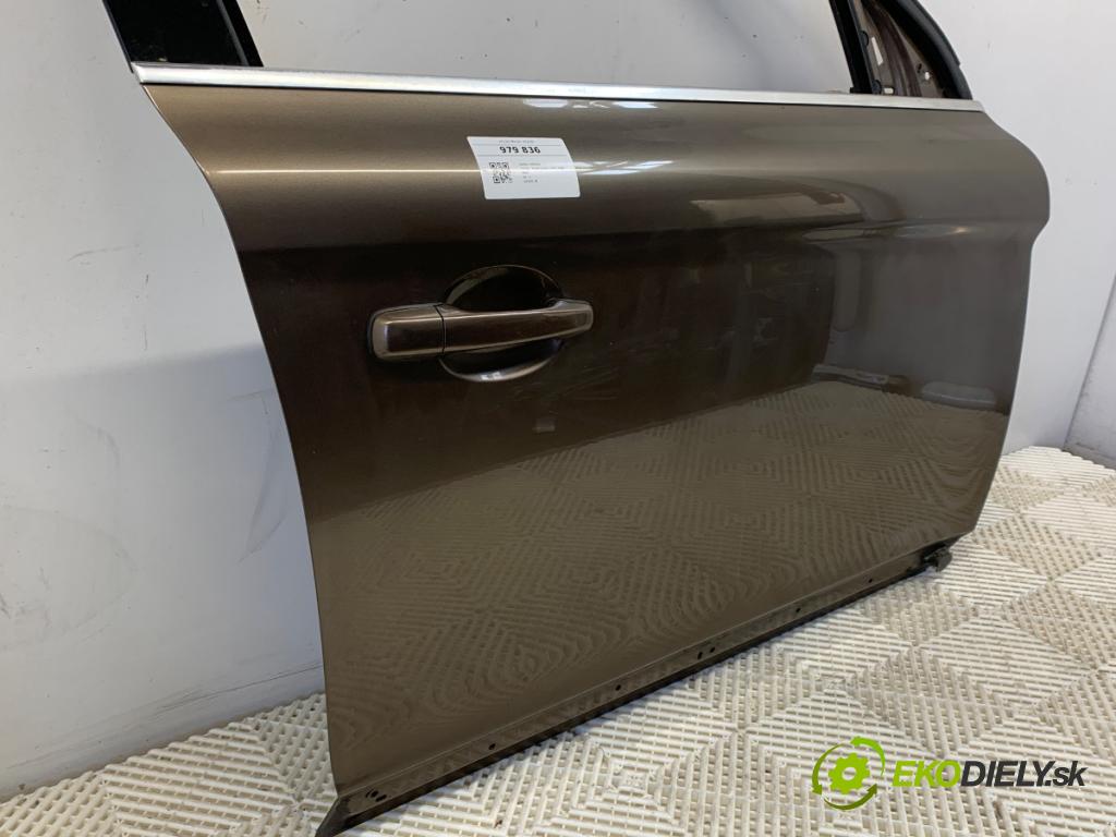 VOLVO XC60 I SUV 2015 140 kW D4 AWD 2400 Dvere pravy predný