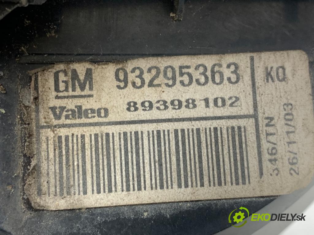 OPEL MERIVA A nadwozie wielkoprzestrzenne (MPV) 2004 74 kW 1.7 CDTI (E75) 1686 světlo nárazníka pravý zadní část